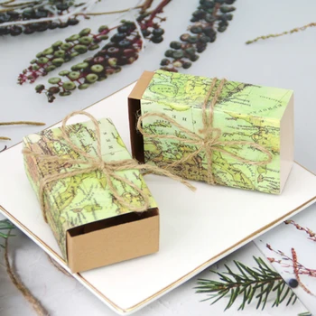 50pcs Mape Sveta Kraft Papier Box Zásuvky Candy Boxy Darčekové krabičky S Reťazcom Cestovné Tematické Svadby, Narodeniny, Party, Vianočný Dekor